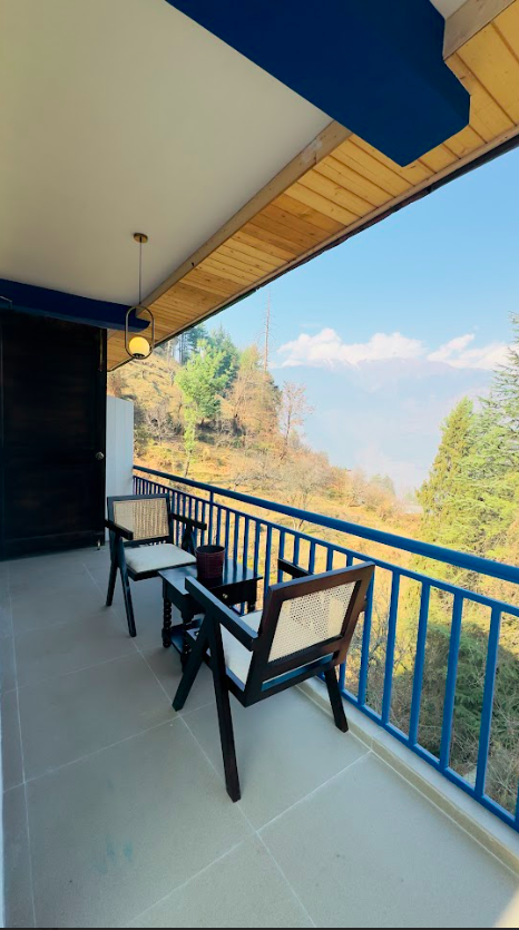 Luxury room balcony, valley view
